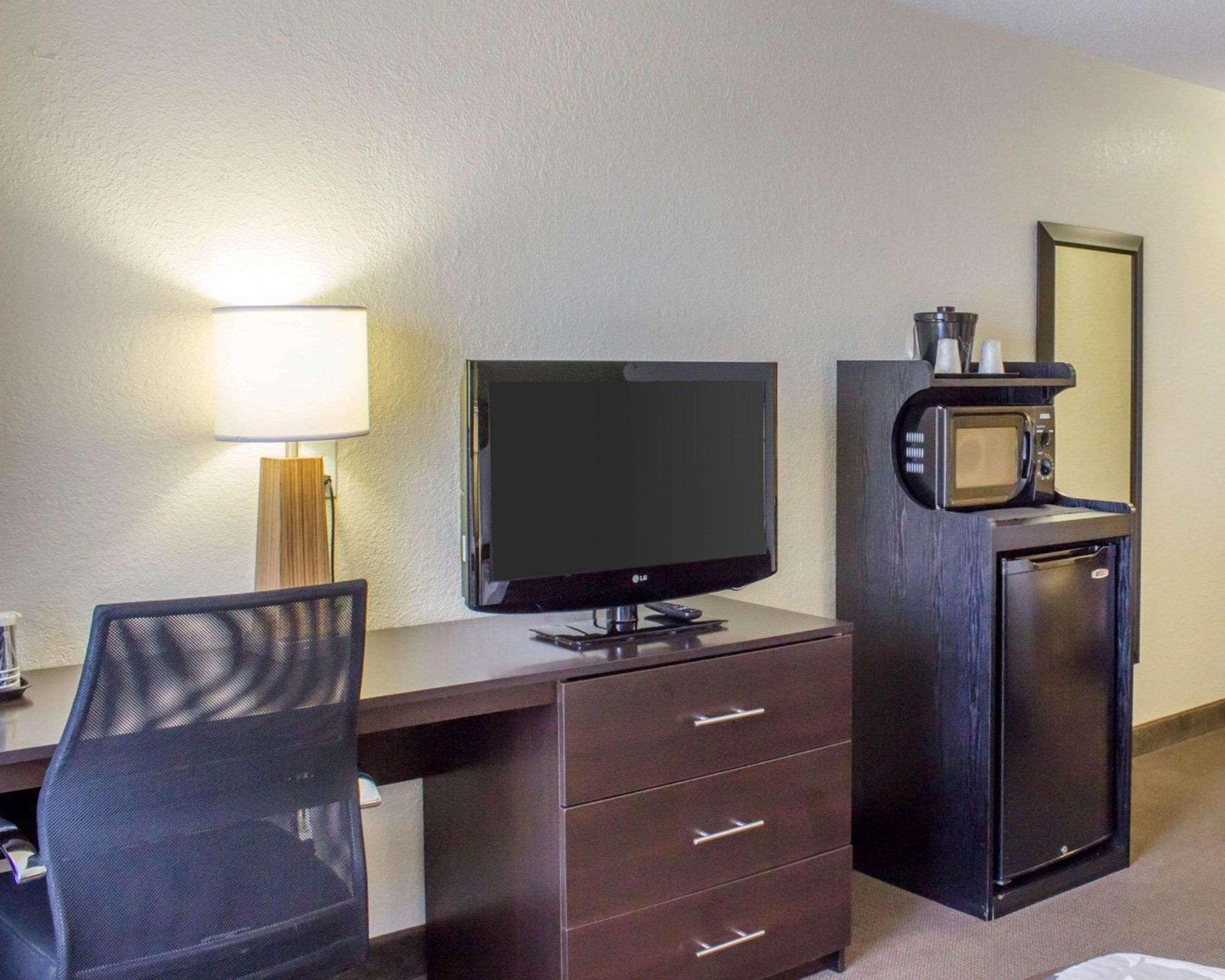 Sleep Inn & Suites Jacksonville Near Camp Lejeune Exteriör bild