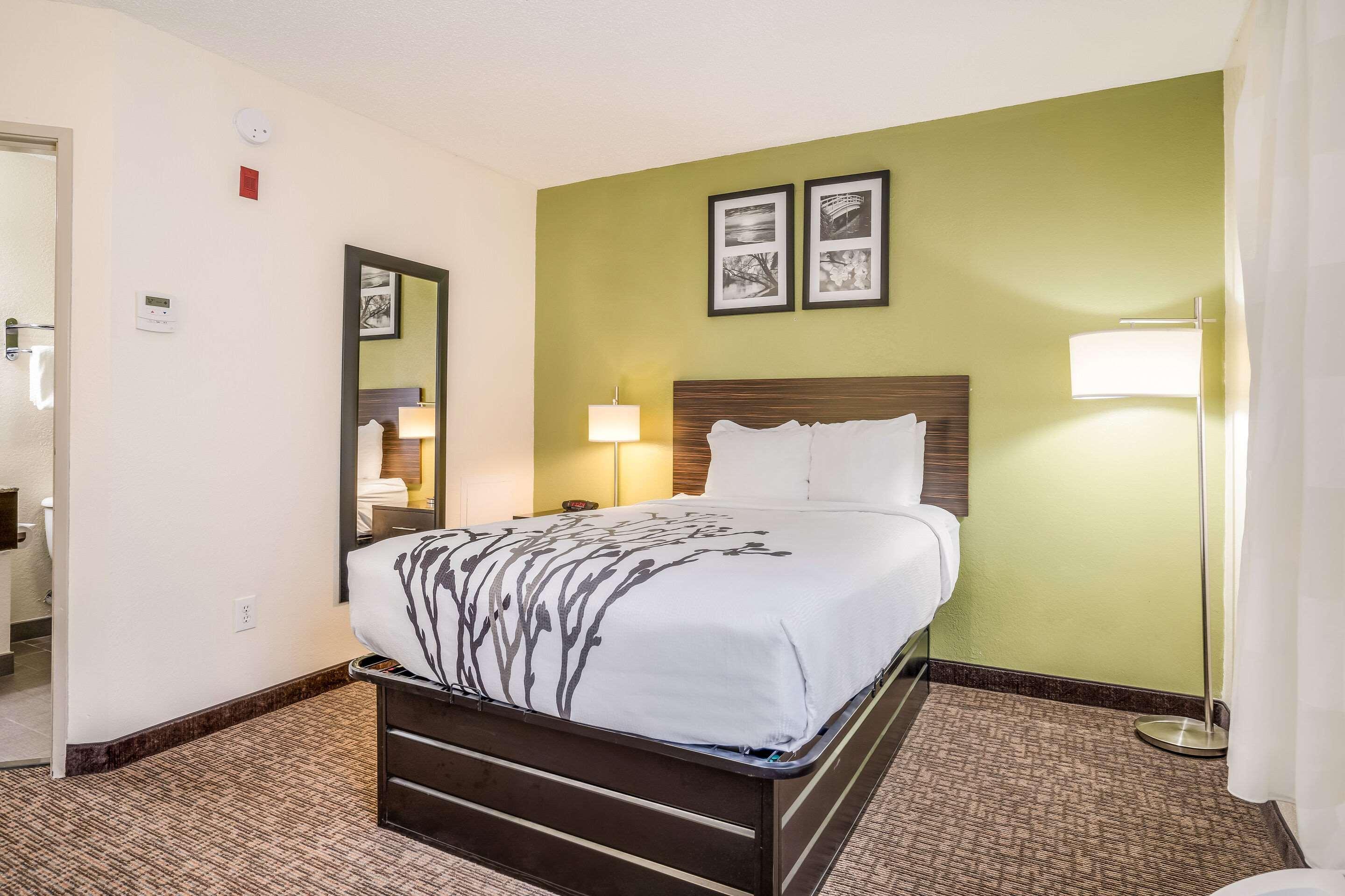 Sleep Inn & Suites Jacksonville Near Camp Lejeune Exteriör bild